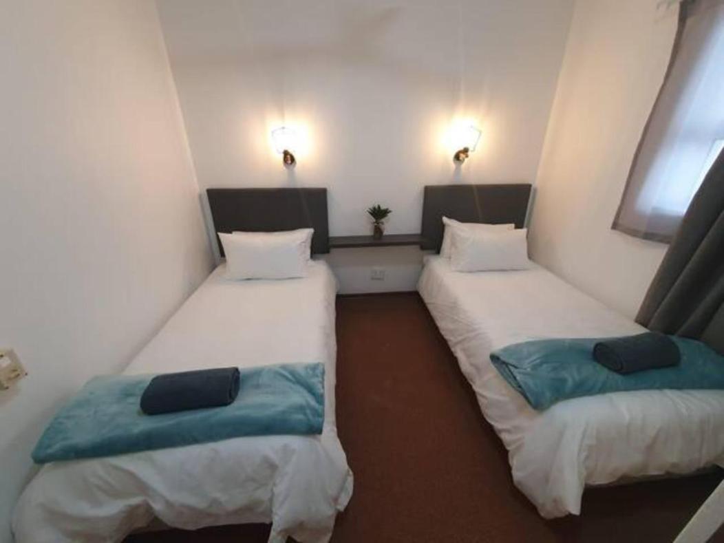 The Lookout - Brookes Hill Suites Port Elizabeth Buitenkant foto